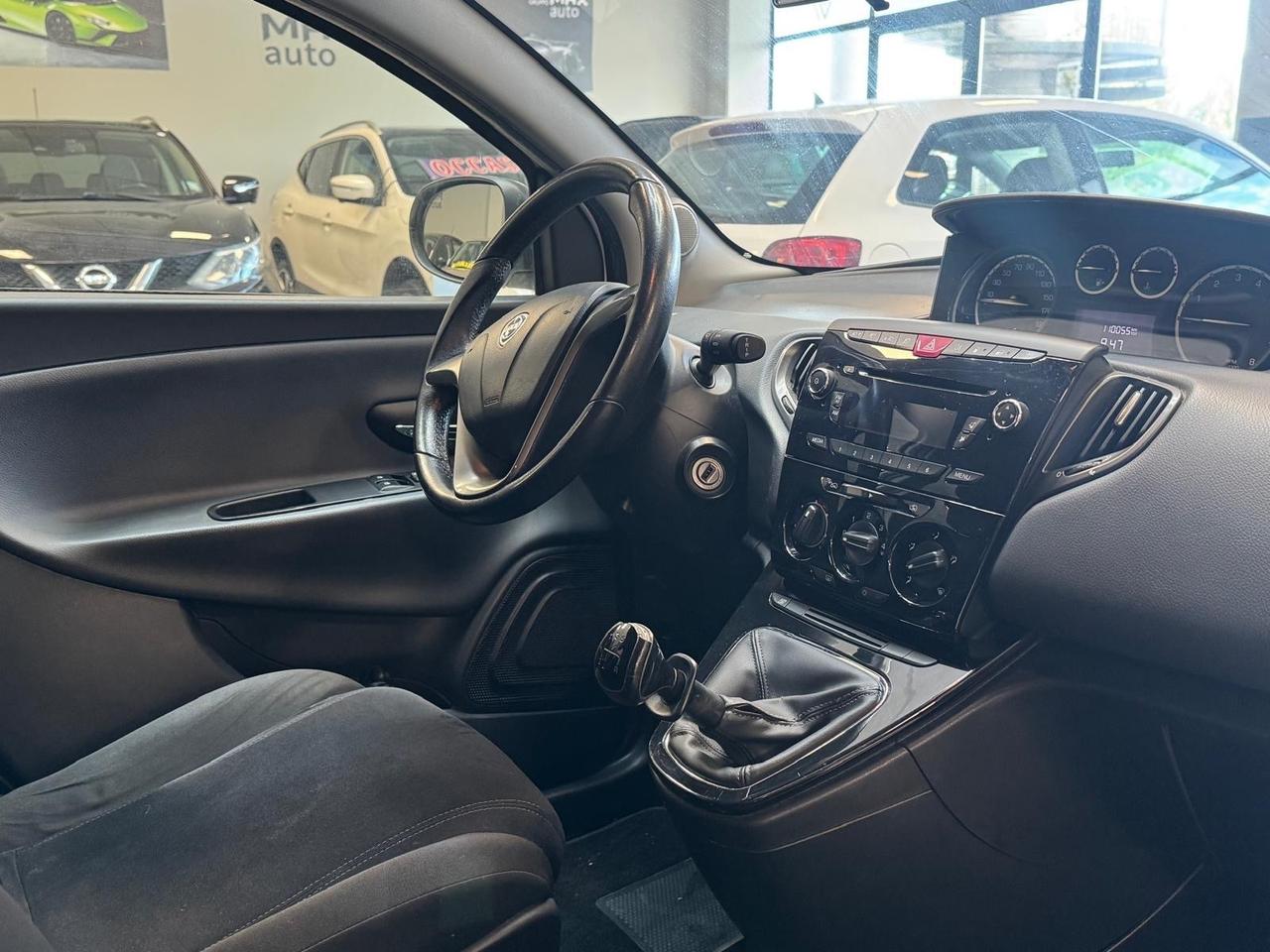 Lancia Ypsilon 1.2 69 CV 5 porte GPL Ecochic Gold