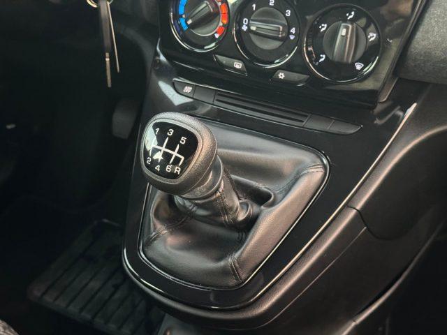 LANCIA Ypsilon 1.0 FireFly 5 porte S&S Hybrid *OK NEOPATENTATI*