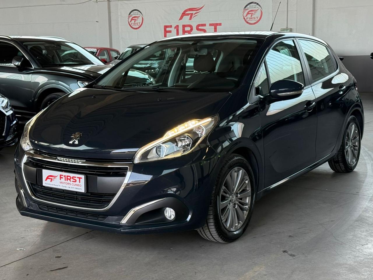 Peugeot 208 PureTech 82 5 porte Allure