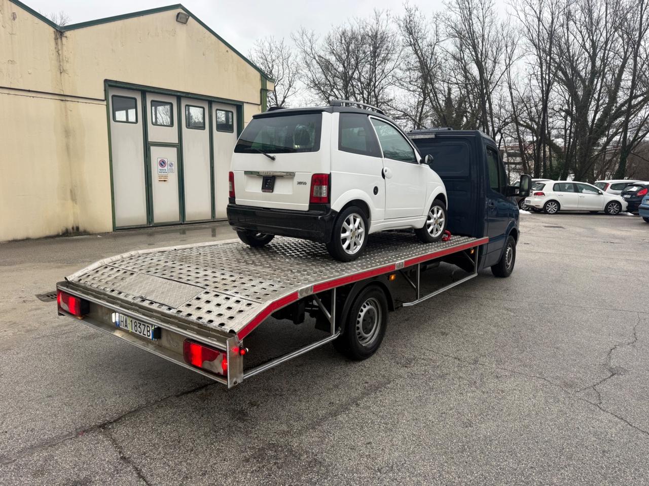Carroattrezzi patente B portata 1456Kg euro5B bi-turbo