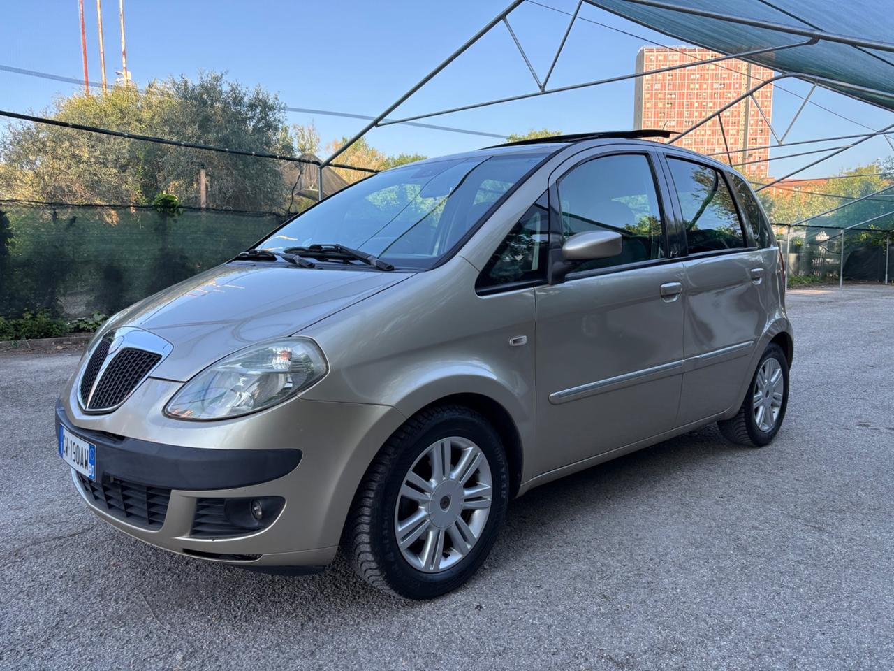 Lancia MUSA 1.4 Platino OK NEOPATENTATI