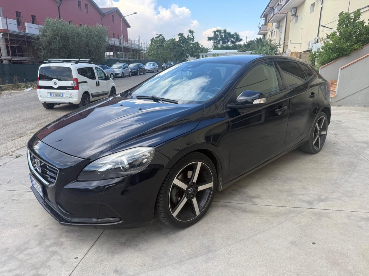 Volvo V40 D2 1.6 D3 R-design automatica