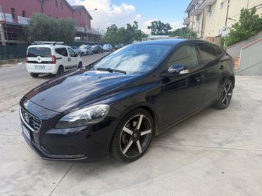 Volvo V40 D2 1.6 D3 R-design automatica