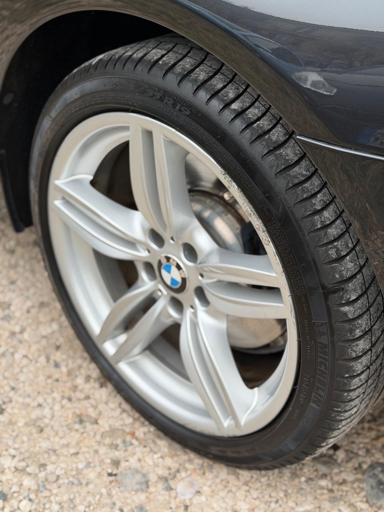 Bmw 550i MSPORT PELLE NAVI PRO KMCERT UNICOPR