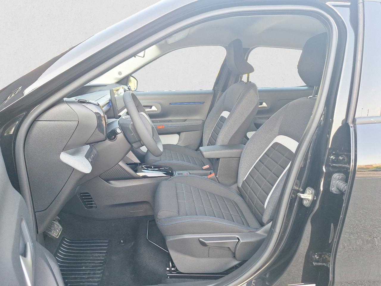CITROEN C3 Hybrid 110 cv Automatico - PLUS