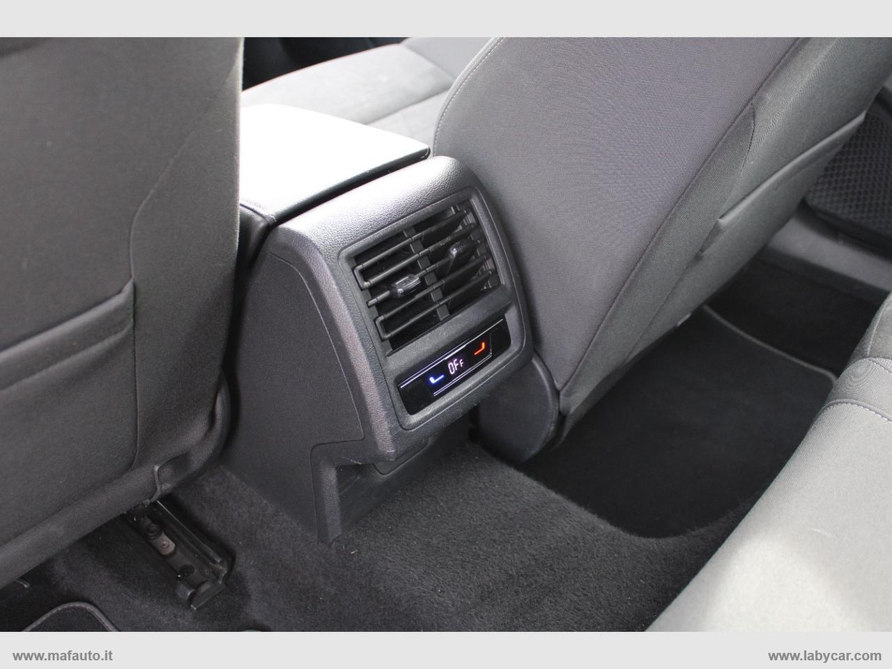 VOLKSWAGEN Golf Variant 2.0 TDI SCR DSG Style