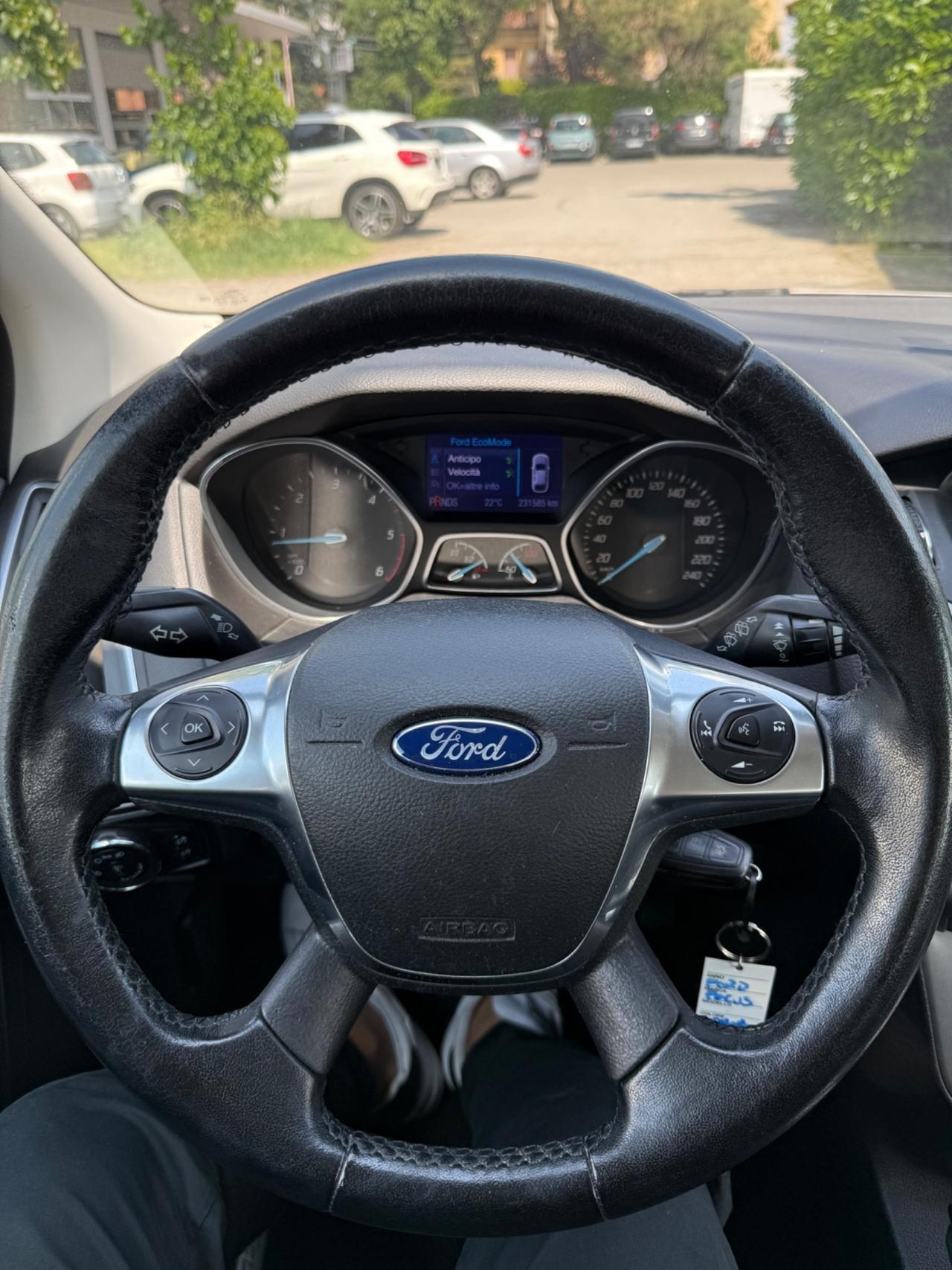 Ford Focus 2.0 TDCi 115 CV Powershift Titanium