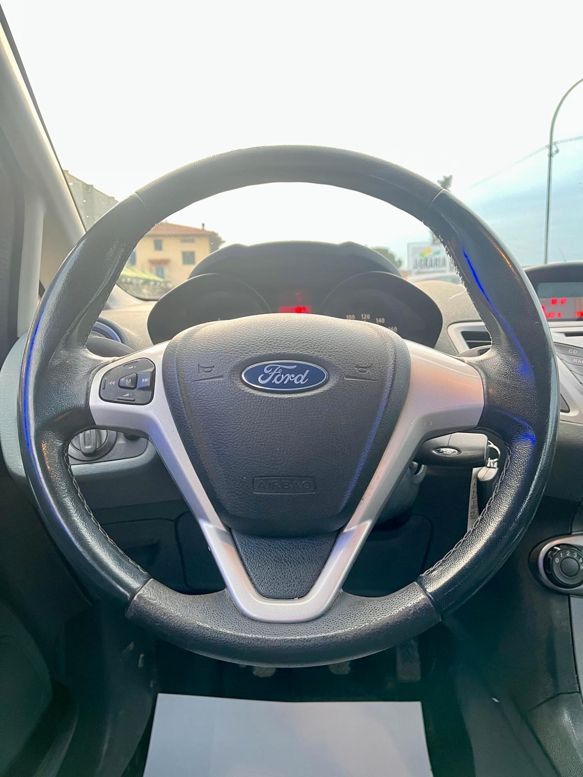 Ford Fiesta 1.2 16V 82CV 5p. Titanium Bs. - ok neopatentato