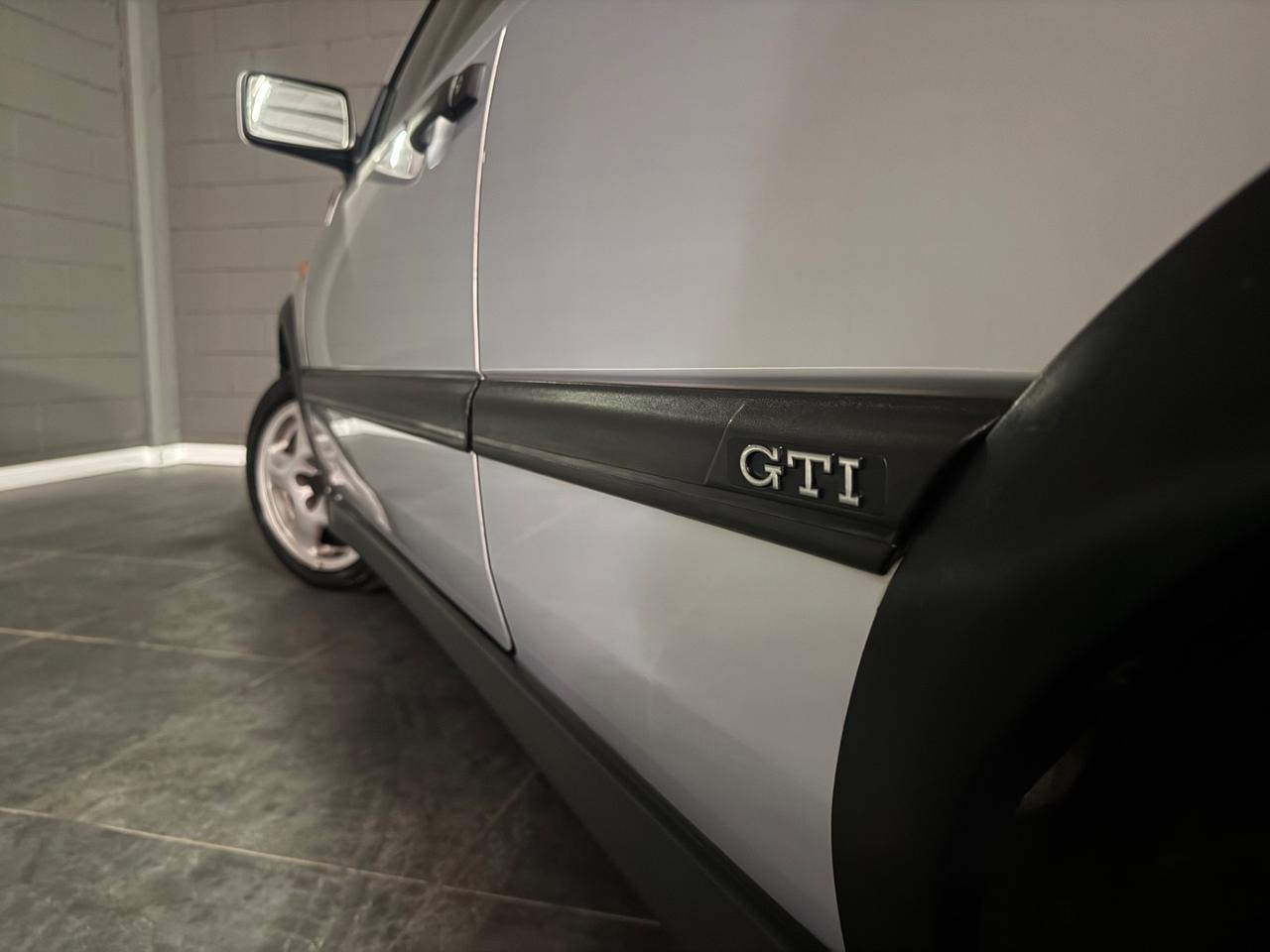 Volkswagen Golf GTI 2.0 16V ASI ORO E CRS