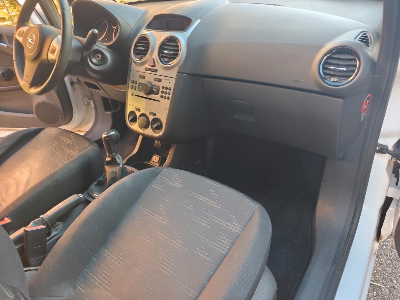 Opel Corsa 1.2 benz 5 porte Sport euro 5