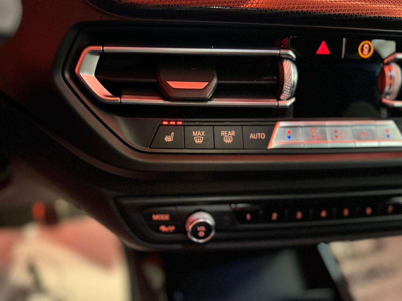 Bmw 118 116d 5p. Msport