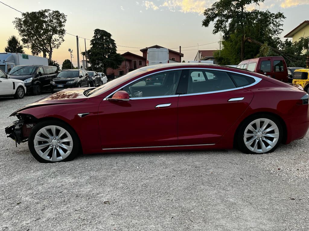 Tesla Model S Model S 75D