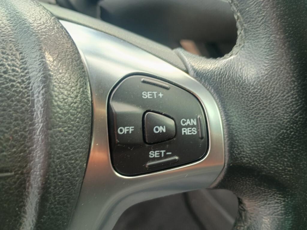 Ford B-Max 1.5 TDCi 75 CV Titanium Autocarro N1