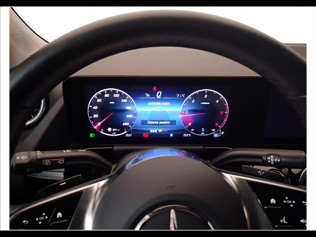 Mercedes-Benz GLA-H247 2023 - GLA 180 d Progressive Advanced auto