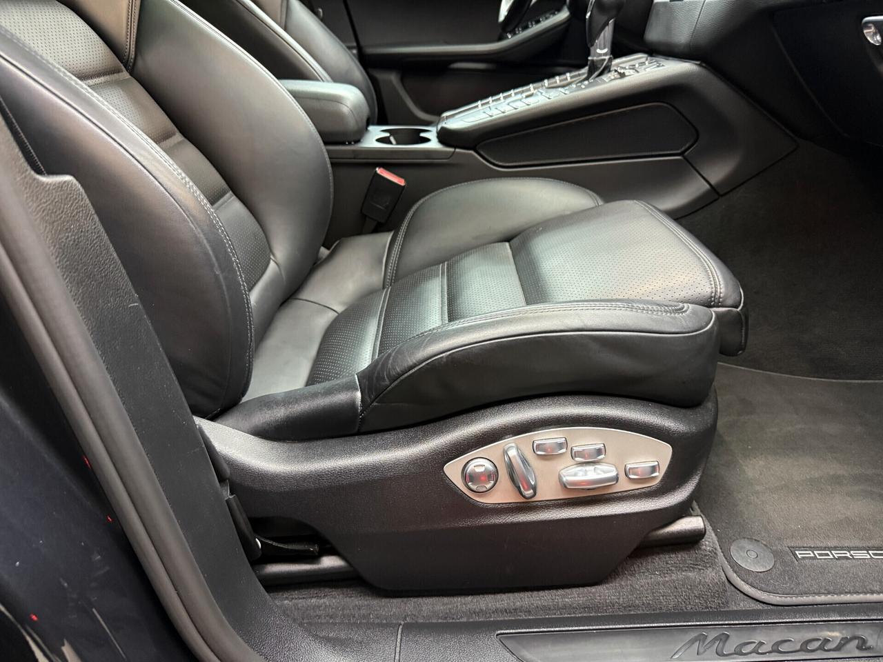 Porsche Macan 2.0 252CV PDK Tetto Panoramico