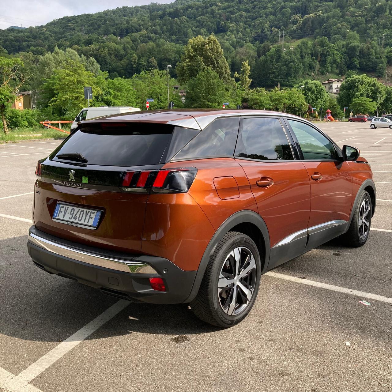 Peugeot 3008 BlueHDi 130 S&S EAT8 Allure