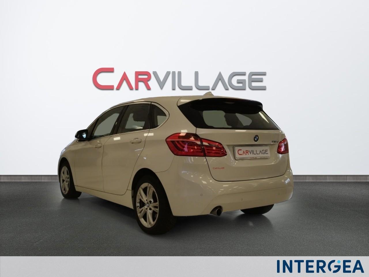 BMW 216d Active Tourer Advantage my15