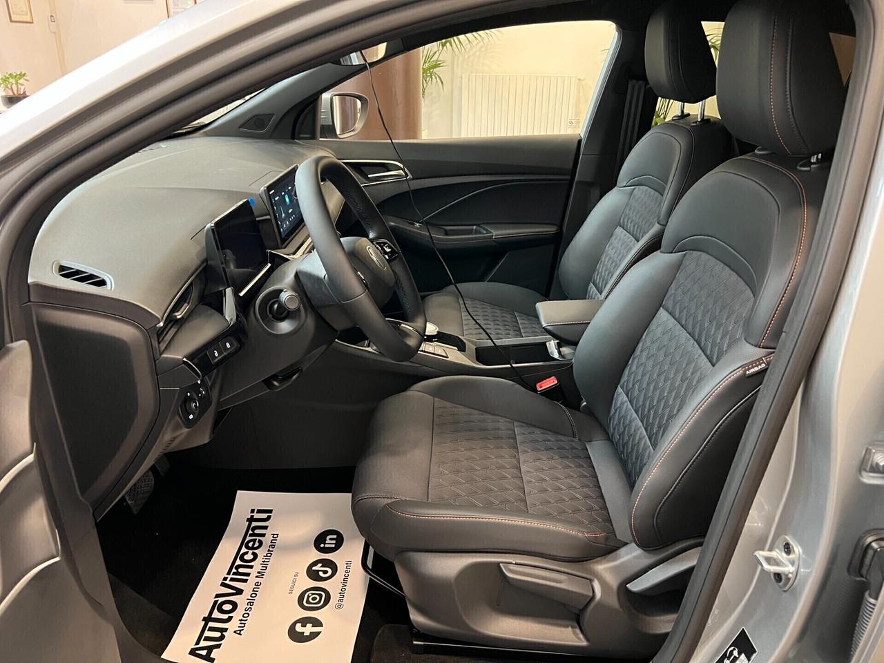 MG3 HYBRID PLUS LUXURY 195 CV AUTO KM0