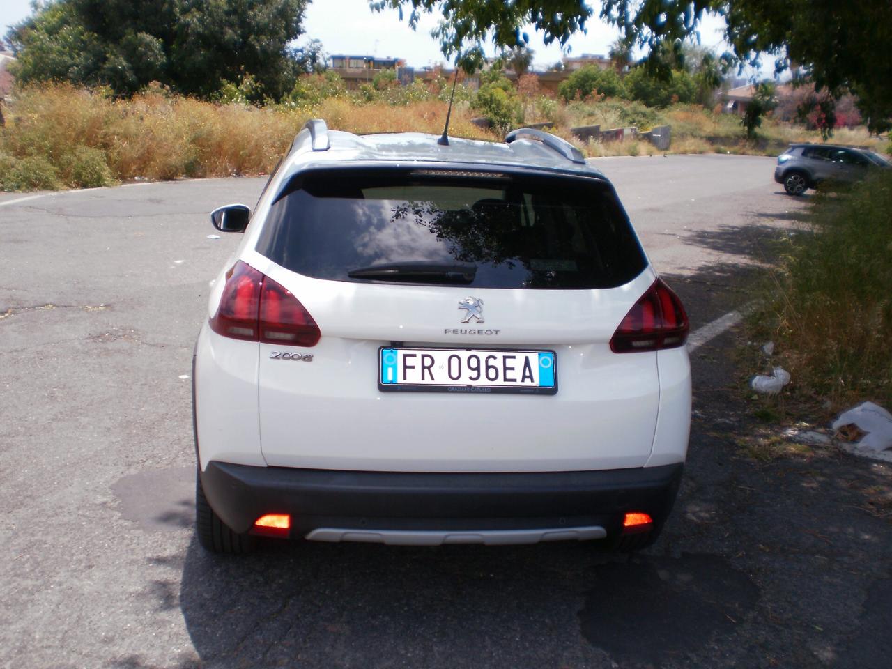 Peugeot 2008 BlueHDi 100 S&S Allure