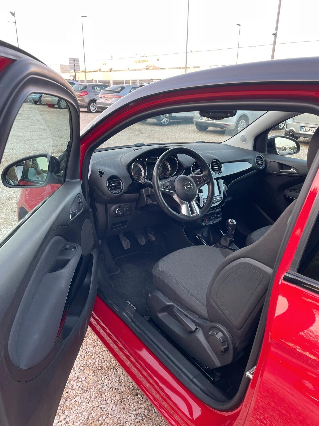 Opel Adam 1.4 87 CV GPL Tech Jam
