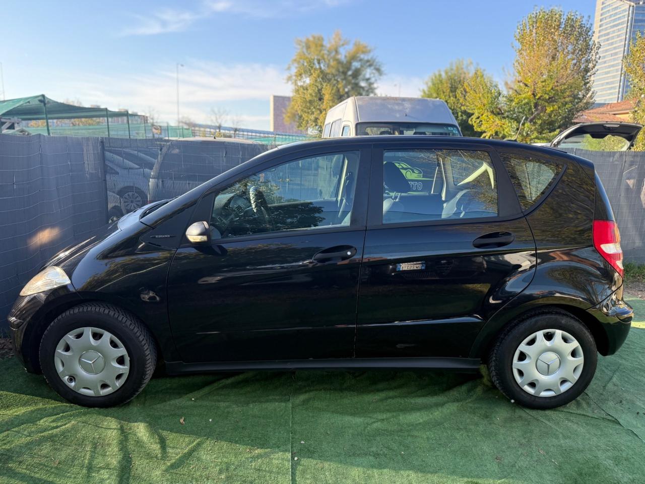 Mercedes CLASSE A180 DIESEL ELEGANCE NEOPATENTATI