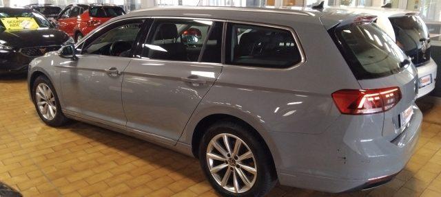 VOLKSWAGEN Passat VAR. 2.0 TDI DSG Business LED