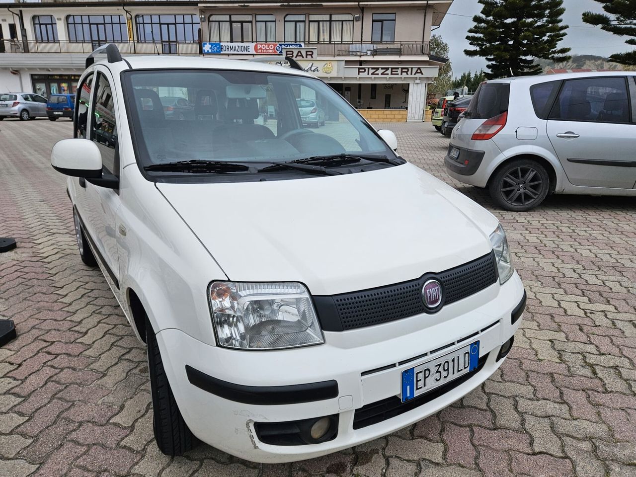 Fiat Panda 2012 photo 2