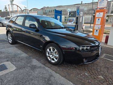 Alfa Romeo 159 1.9 JTDm Sportwagon con 223.000km