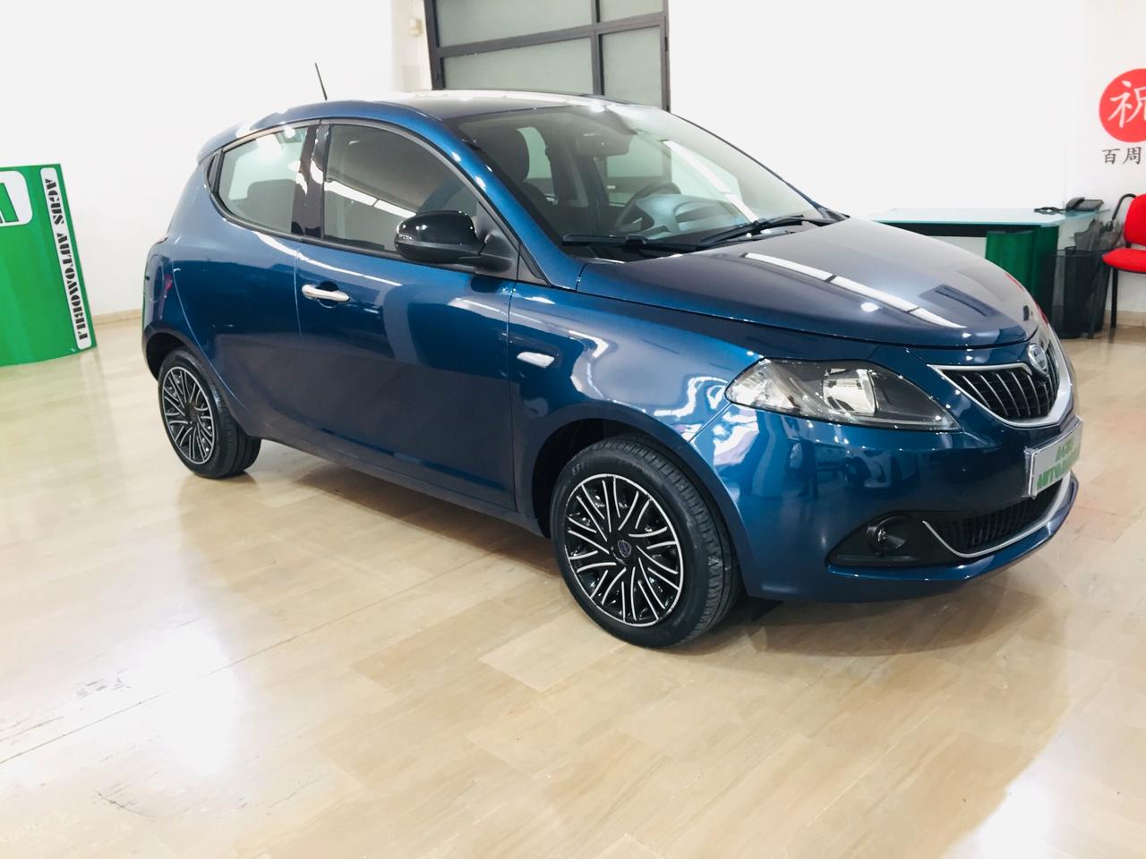 LANCIA Ypsilon 1.0 FireFly 5p. S&S Hybrid