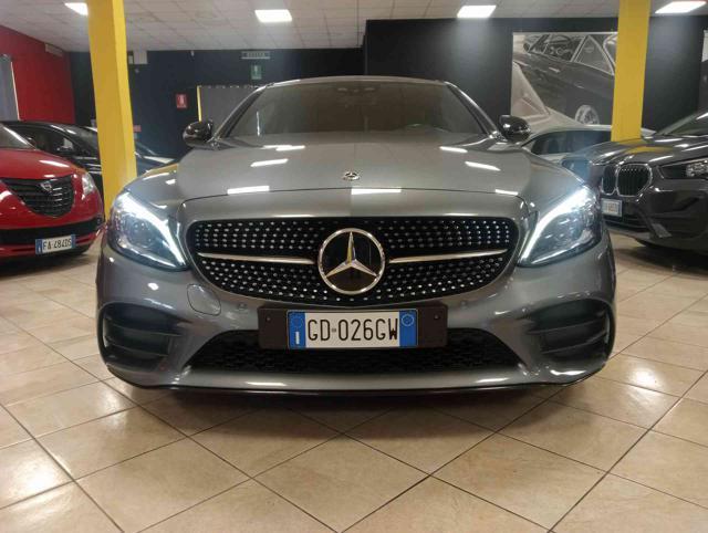 MERCEDES-BENZ C 220 d Auto Coupé Premium ** KM CERTIF. MERCEDES **