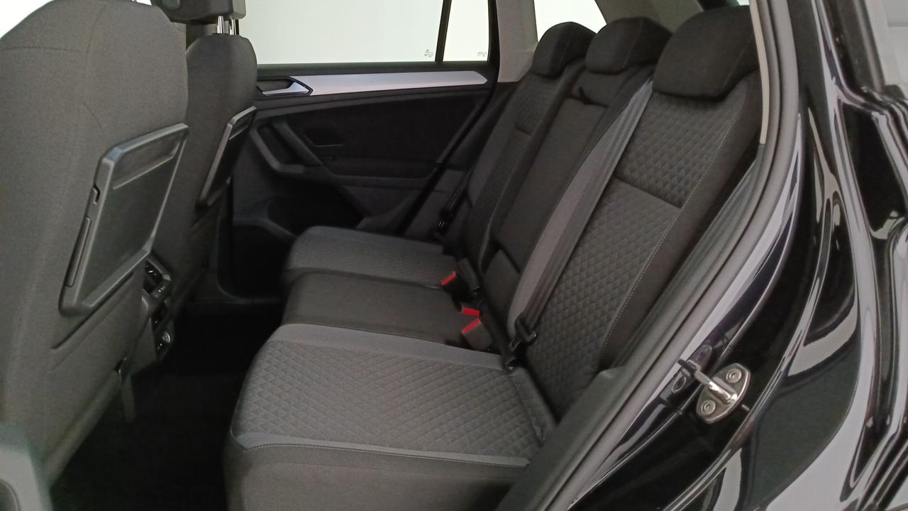 VOLKSWAGEN Tiguan 2.0 tdi Advanced R-Line Exterior Pack 4motion 150cv dsg