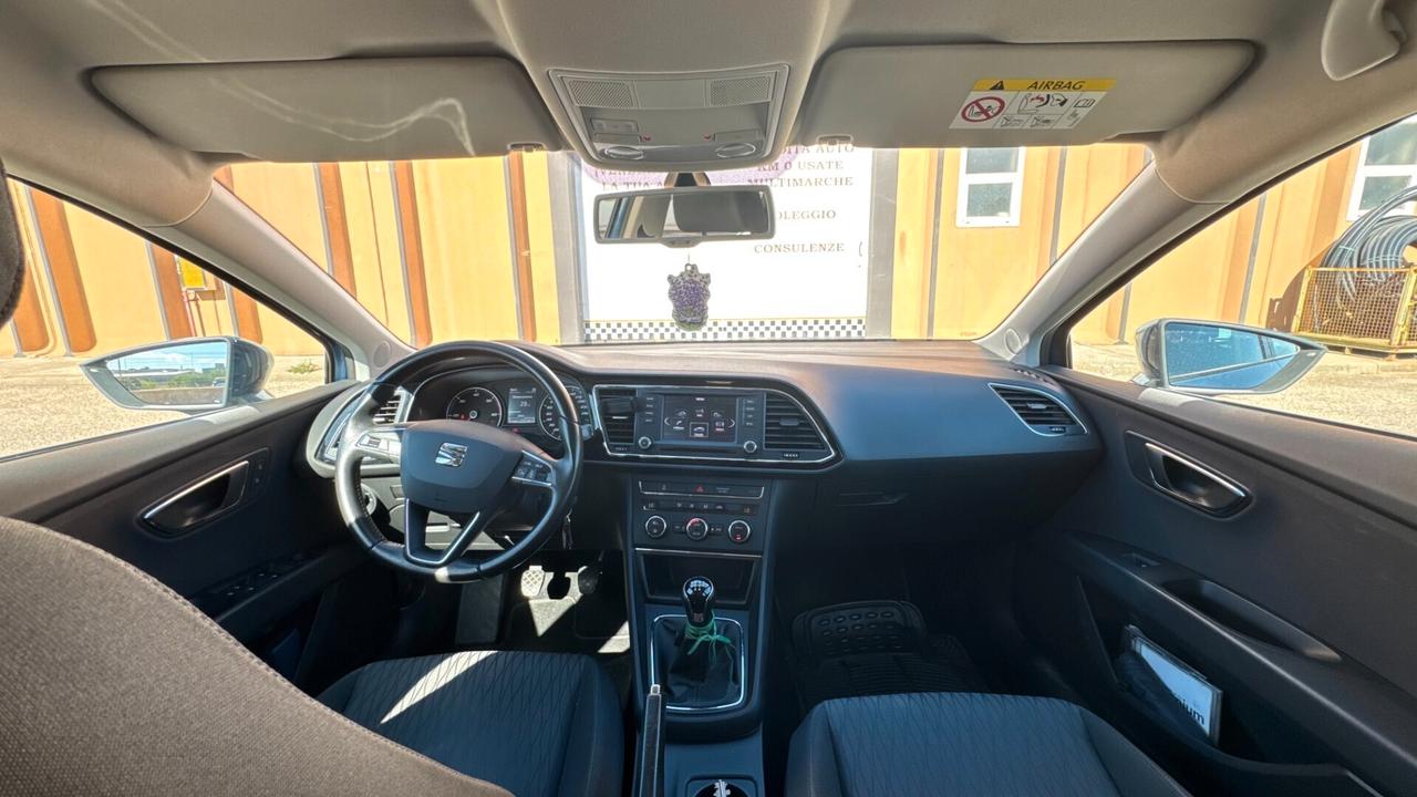 Seat Leon 1.6 TDI 105 CV DSG 5P - 2015