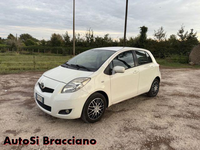 TOYOTA Yaris 1.3 5 porte Sol