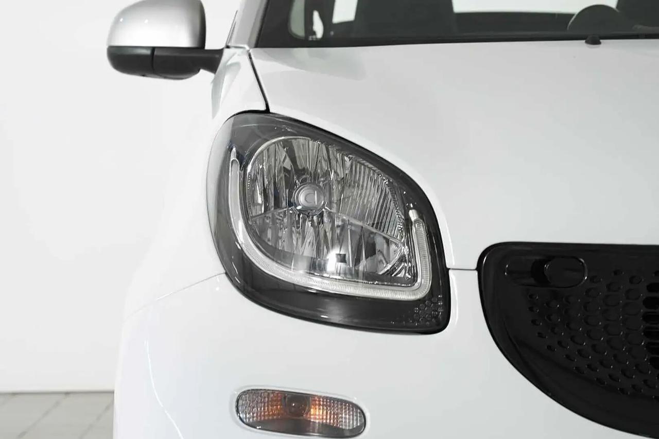 Smart ForTwo 1.0 twinamic cabrio Passion 70 CV