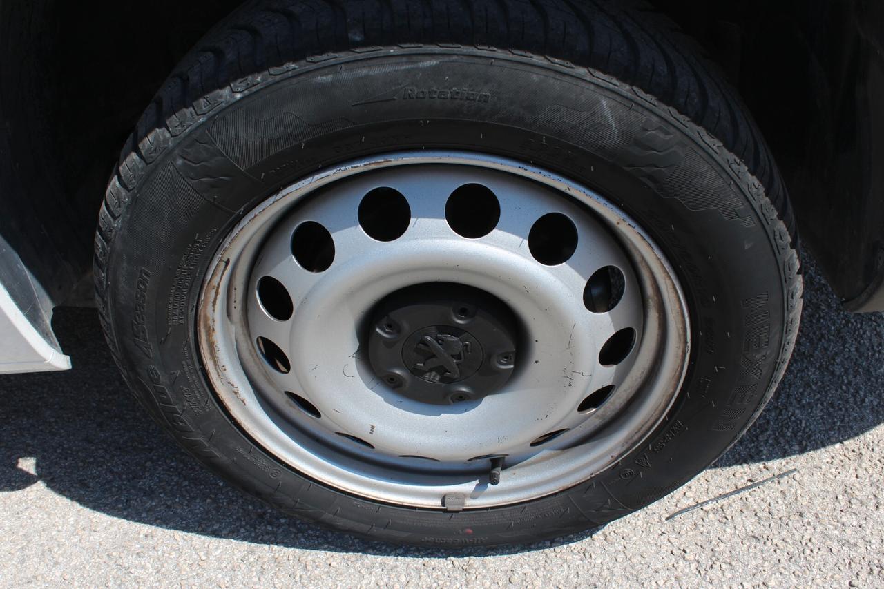 Peugeot BLYE HDI 100 CV S&S PL FURGONE PRO