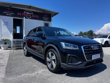 Audi Q2 30 TDI Identity Black