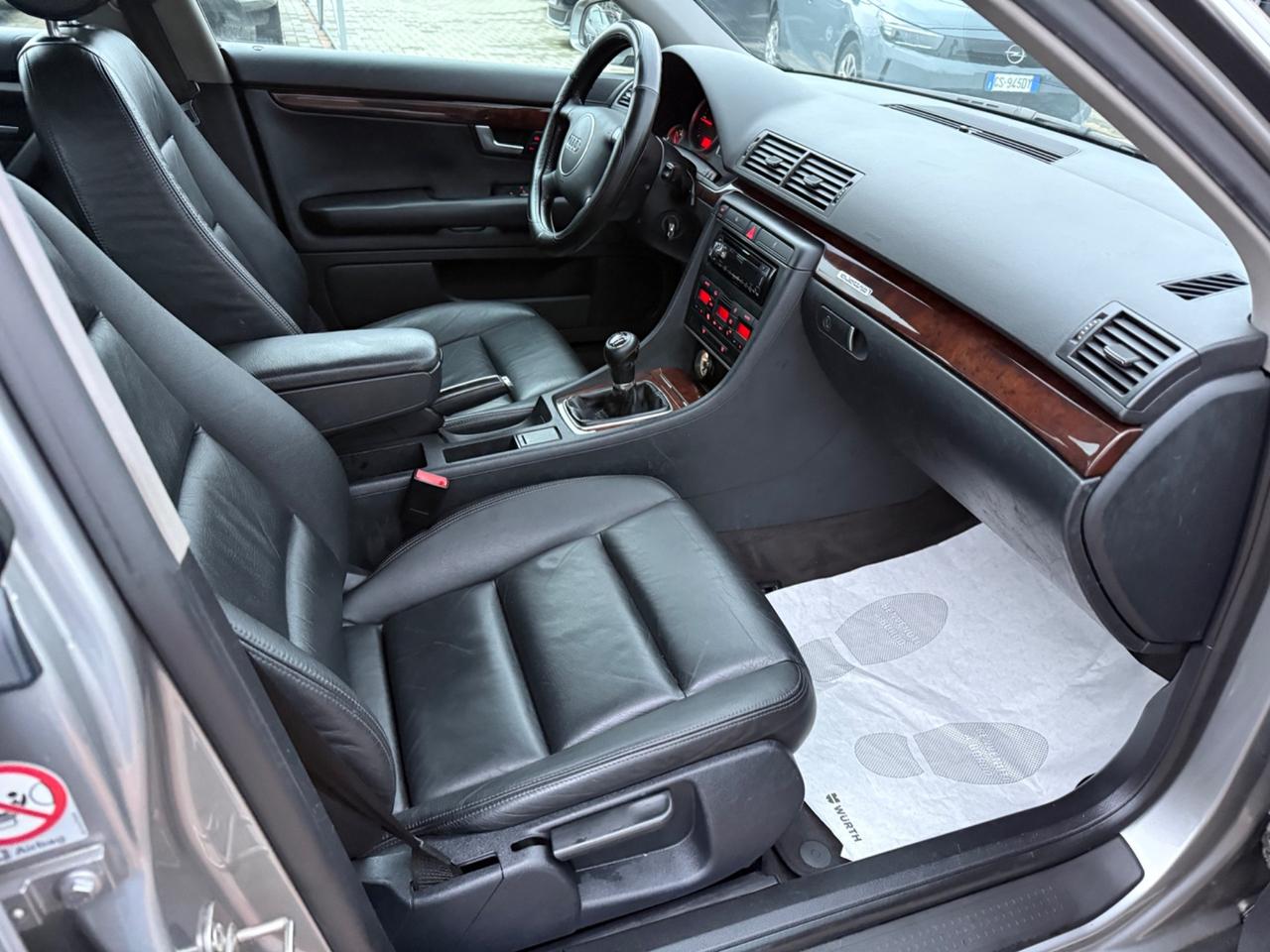 Audi A4 1.9 TDI/130CV Avant QUATTRO