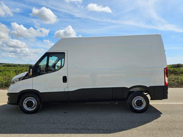 IVECO Daily 35S12V 2.3 HPT PM-TM Furgone