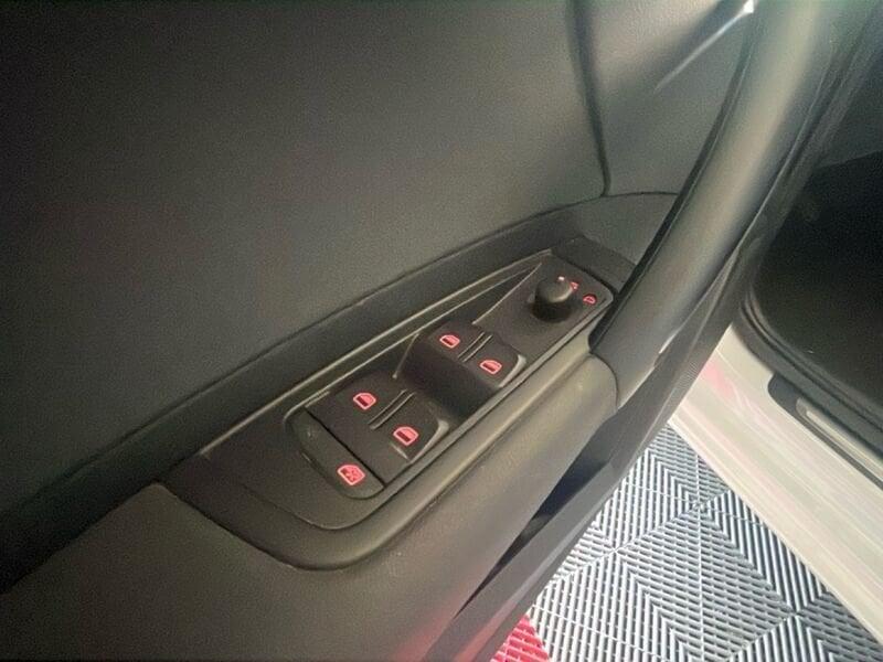 Audi A1 1.6 TDI S line edition