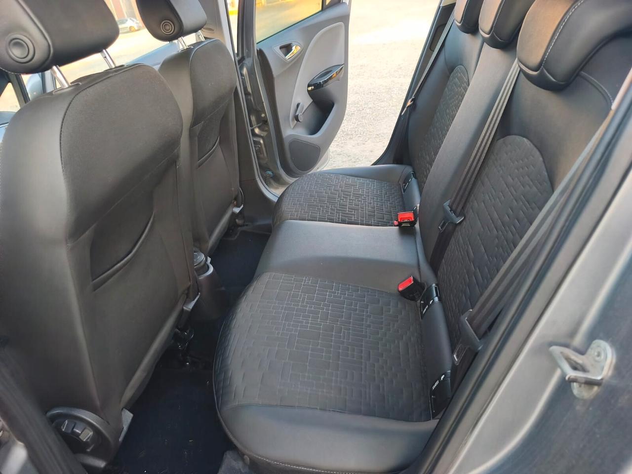 Opel Corsa 2016---1.3 Diesel Neopatentati Automatica