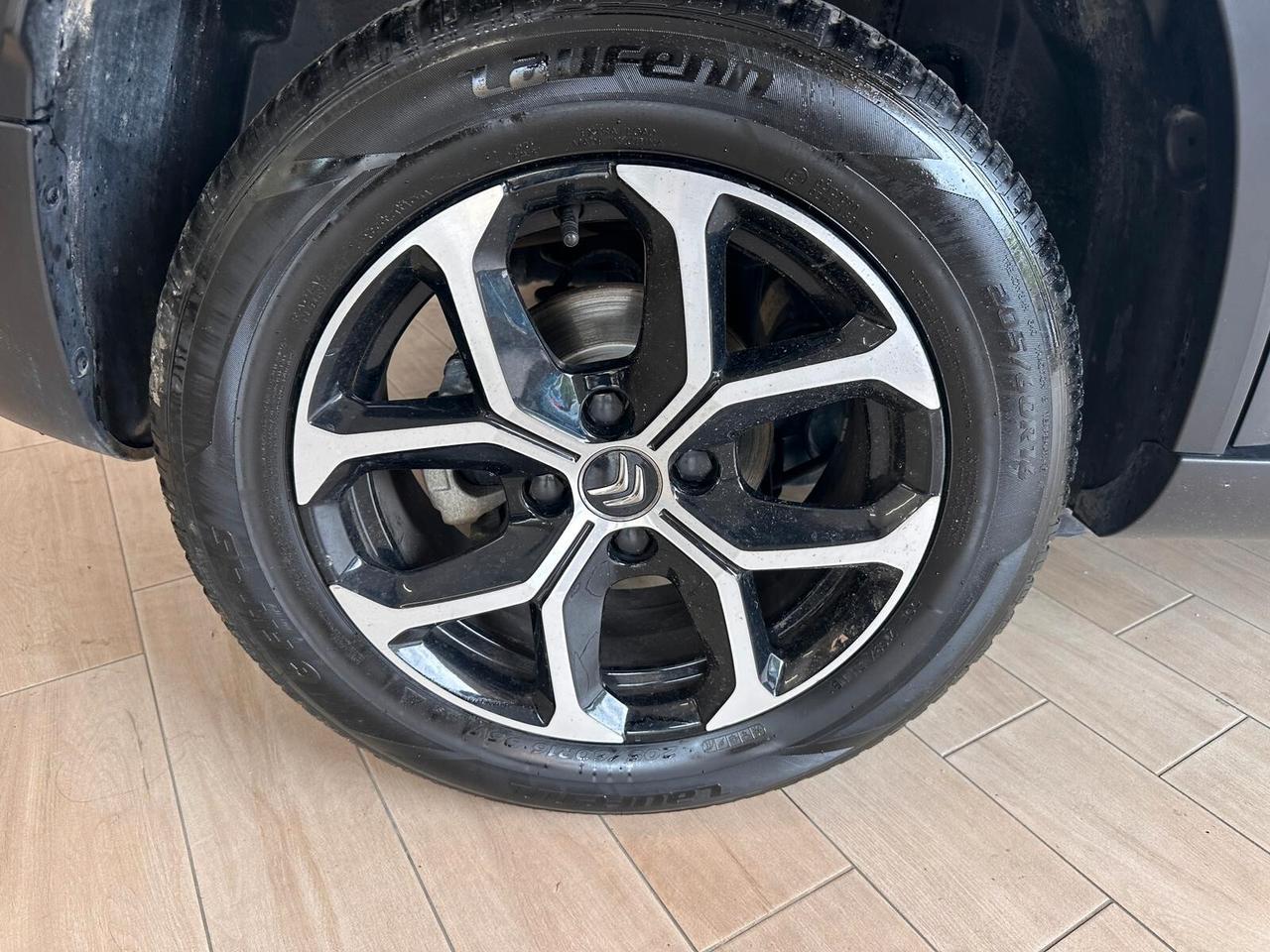 Citroen C3 Aircross BlueHDi 110 S&S Shine Pack