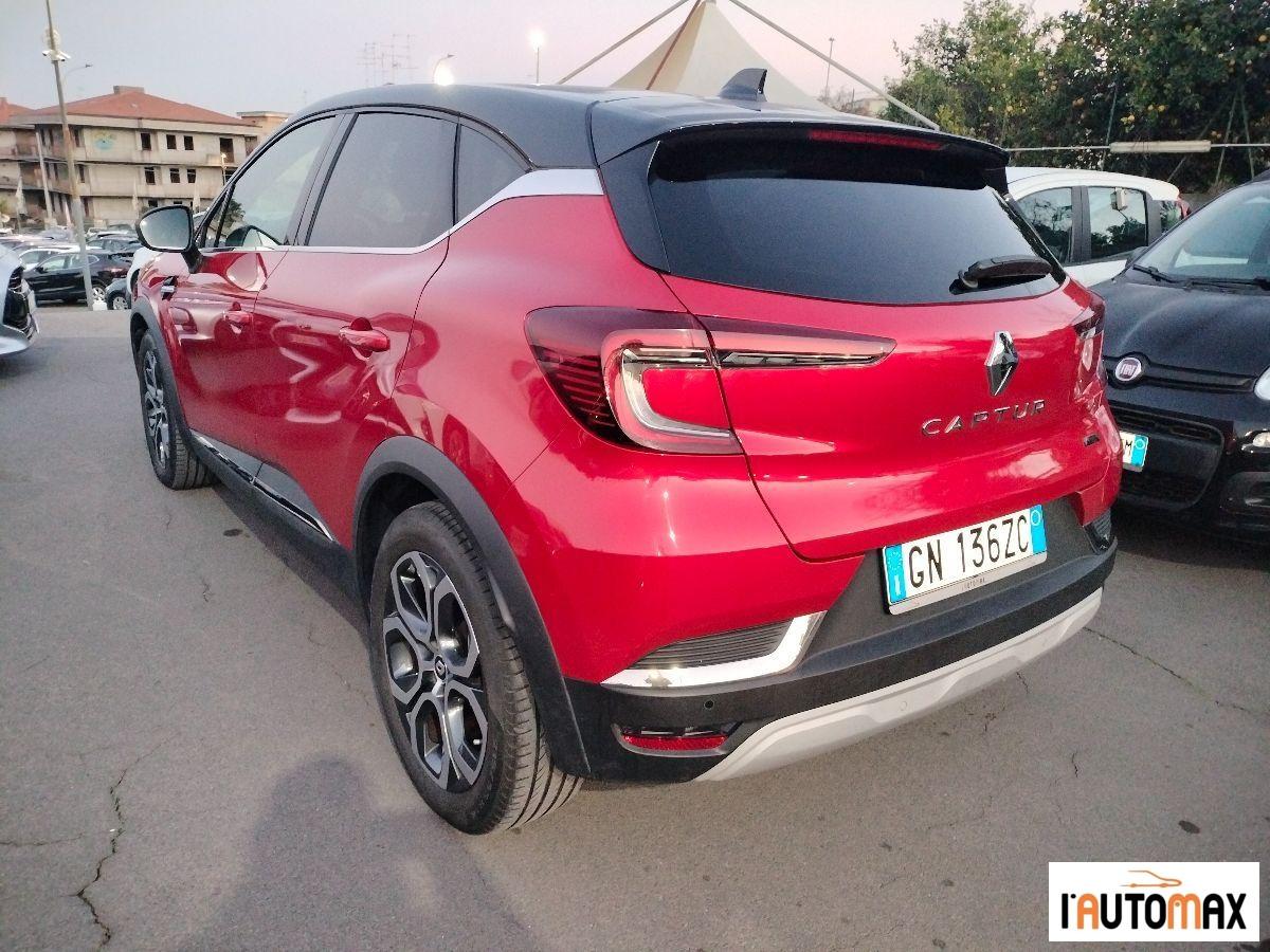 RENAULT - Captur 1.6 E-Tech hybrid Intens 145cv auto