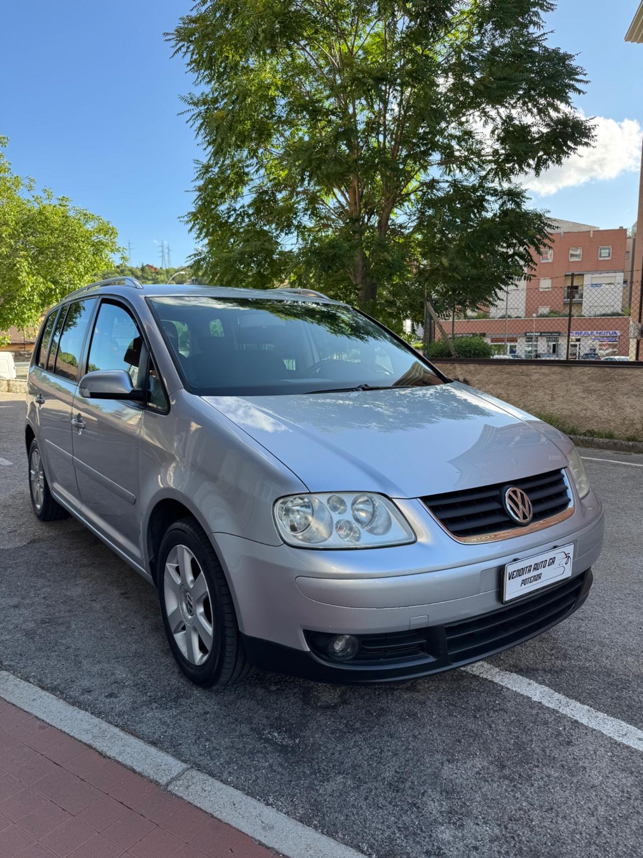 Volkswagen Touran 2.0 TDI 136CV Highline