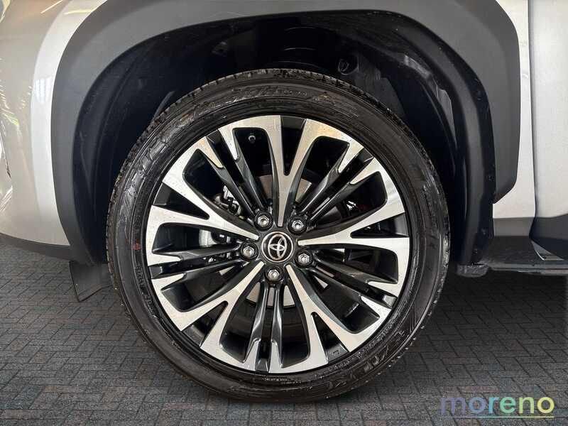 Toyota Yaris Cross 1.5h Lounge fwd 130 CV e-cvt