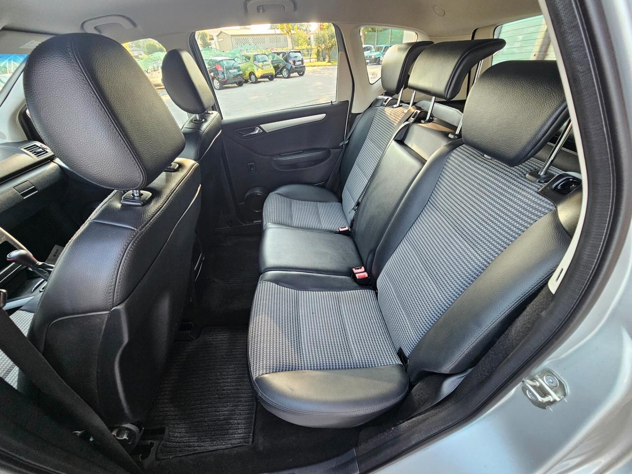 Mercedes-benz A 150 Benzina - Neopatentati