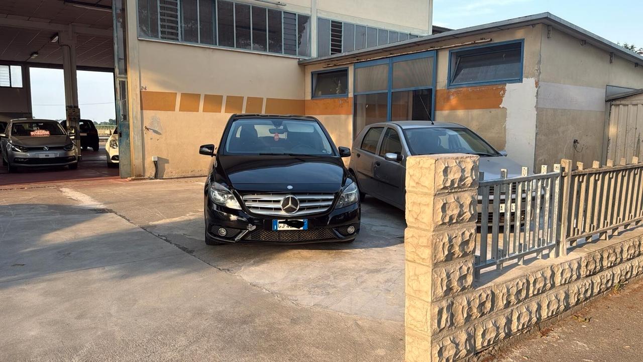 Mercedes-benz B 180 BlueEFFICIENCY Executive