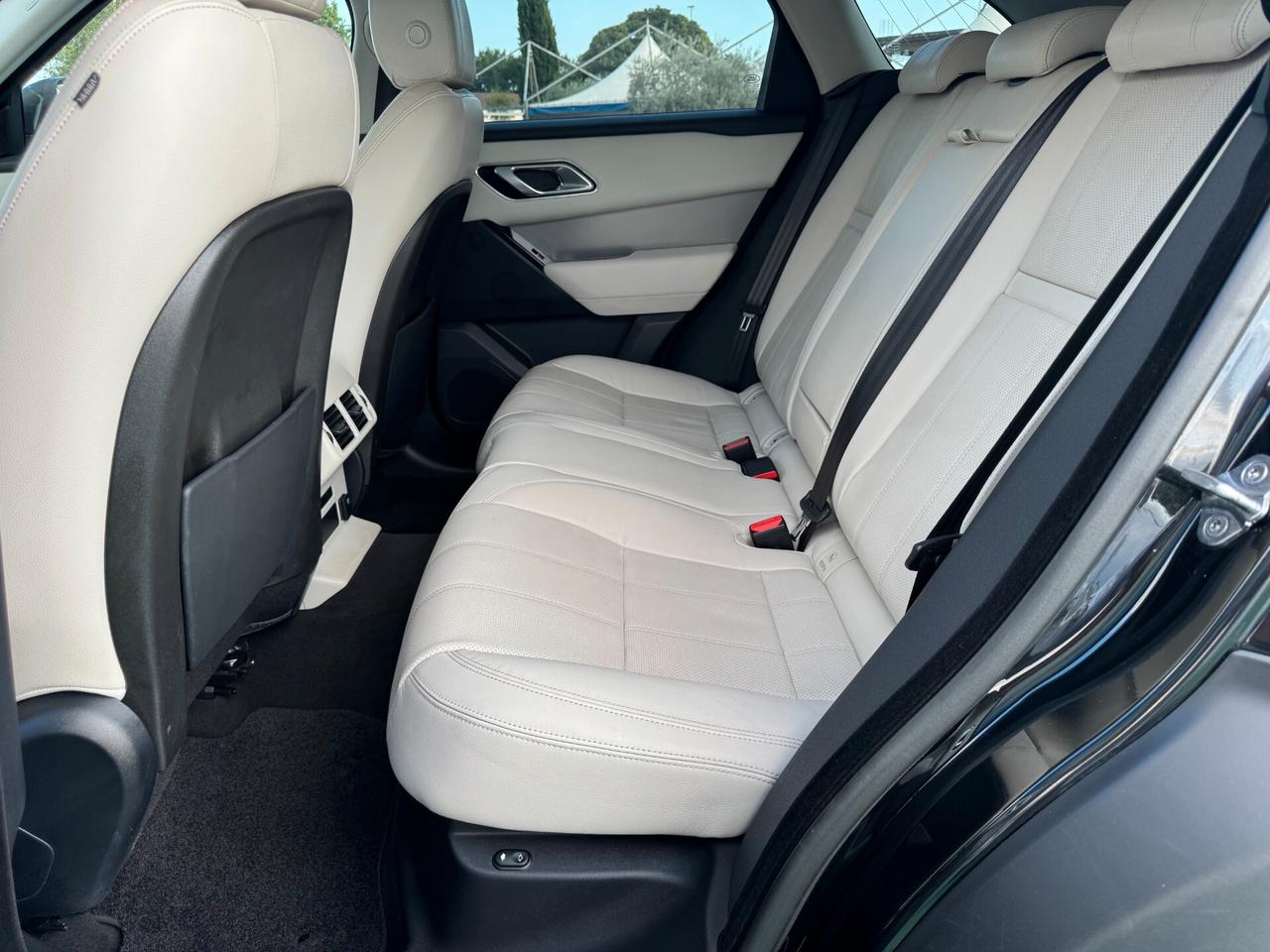 Land Rover Range Velar 3.0D V6 300 CV R-Dynamic HSE