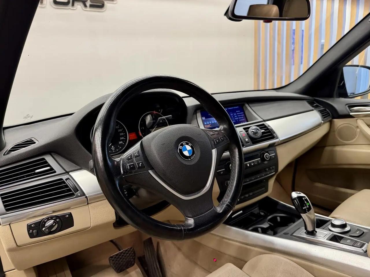 Bmw X5 3.0 D Xdrive PACKAGE MSPORT FULLOPTIONALS PERMUTE