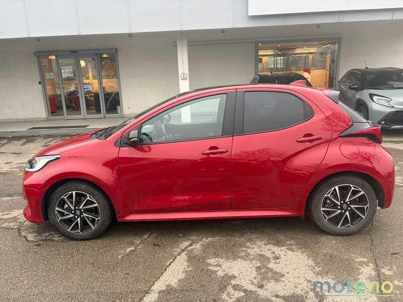 Toyota Yaris 1.5 hybrid Lounge