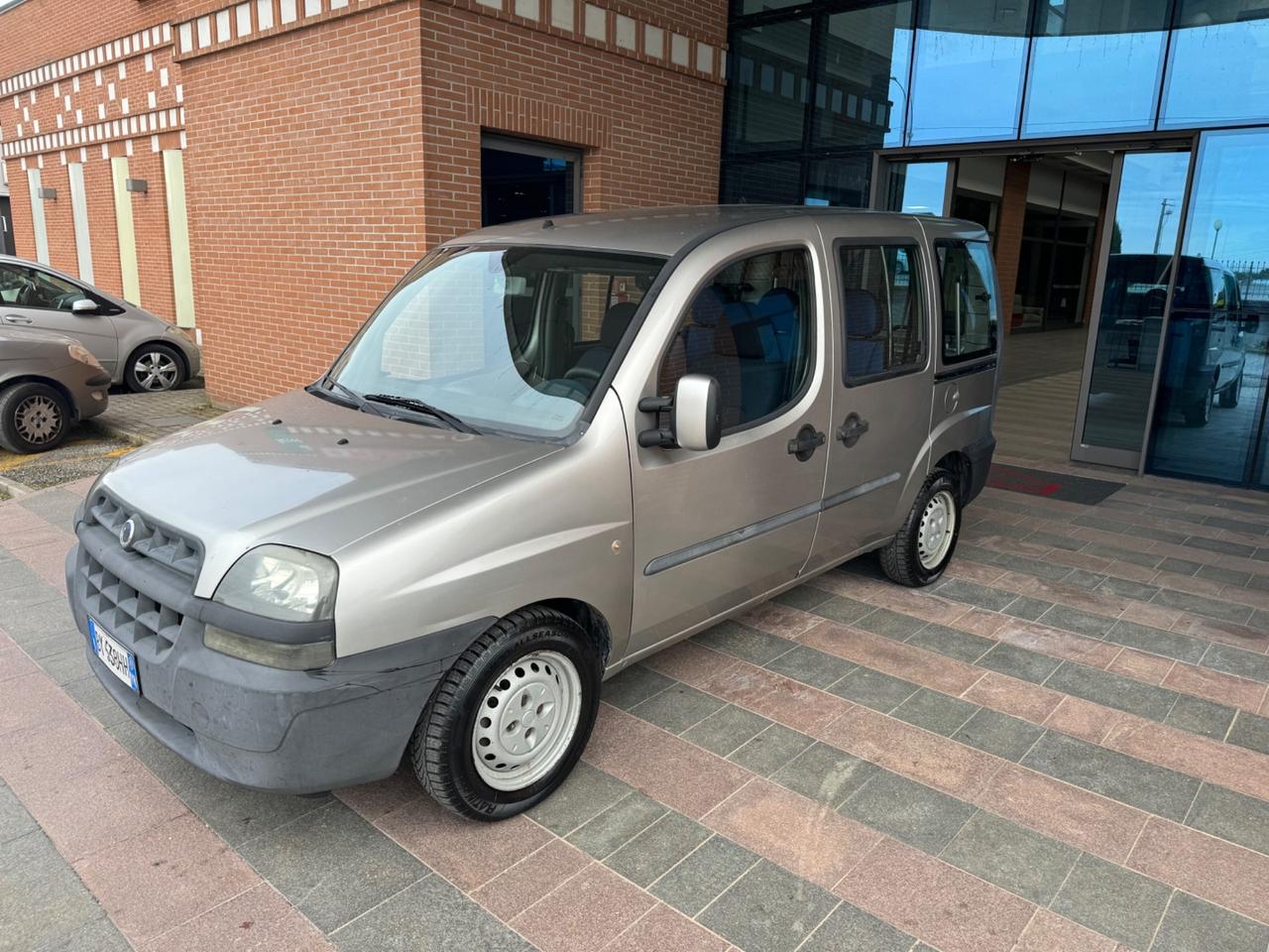 Fiat Doblo 1.2i cat ELX Neopatentati